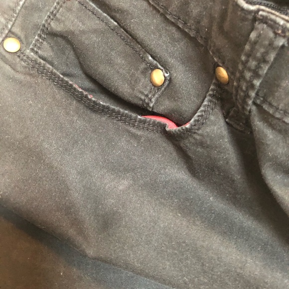 Vintage Wrangler Black Pants. Size 38x30. Red Trim - Picture 9 of 11